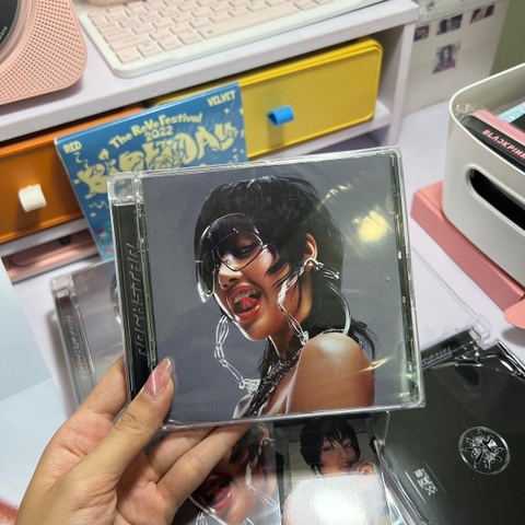 Album Rockstar Lisa Chính Hãng