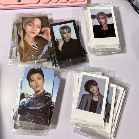Hộp quà photocard TREASURE ngẫu nhiên
