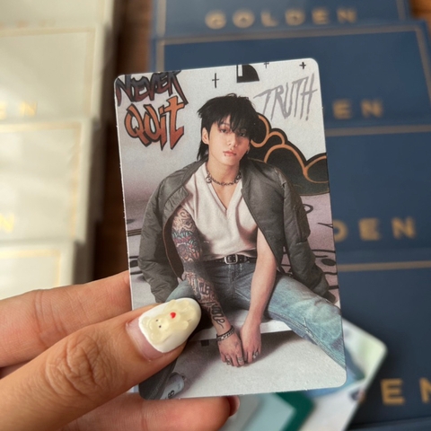 Photocard, album rỗng Jungkook Golden
