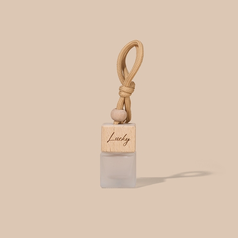 Tinh dầu treo xe Lucky (Lelabo 13)