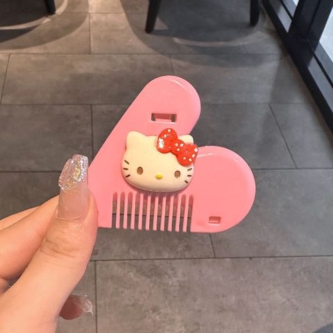 COMBO 5 CÁI (6K/ CÁI) LƯỢC TỈA TÓC MÁI TIỆN LỢI- ĐÍNH CHARM HOẠT HÌNH