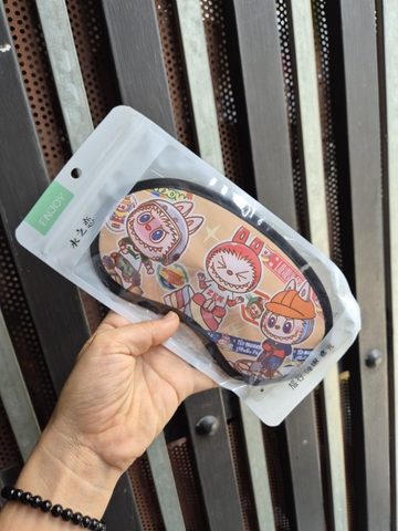 BỊT MẮT MATXA DẠNG GEL LABUBU (1)