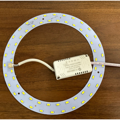 Đèn LED dùng cho kính lúp công nghiệp