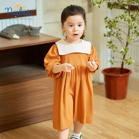 Váy Babydoll Cổ Vuông Chớm Thu