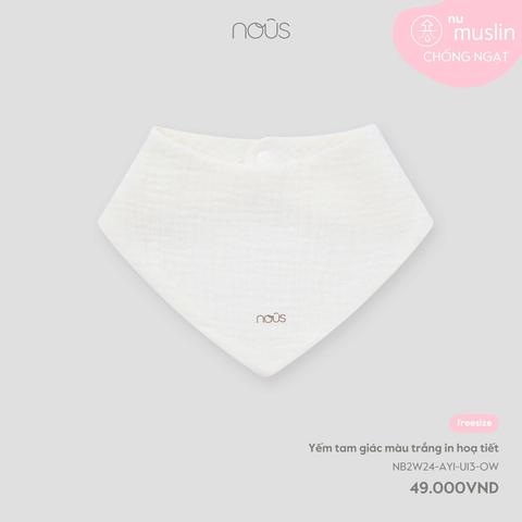 Yếm tam giác màu trắng in hoạ tiết