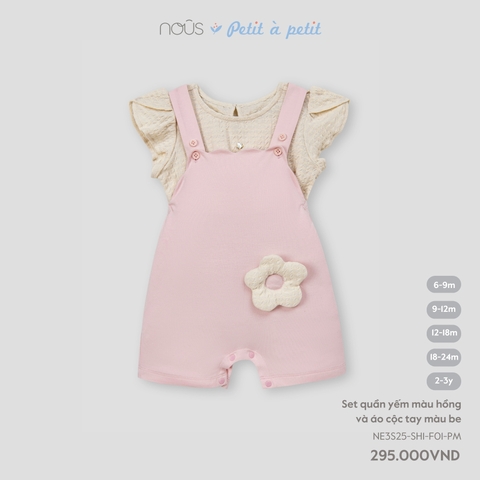 Set quần yếm màu hồng và áo cộc tay màu be