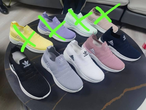 ເກີບແລ່ນຜູ້ຍີງ ບໍ່ມີສາຍ 40