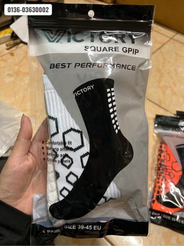 X-ຖົງຕີນກັນມື່ນສັ້ນ VicToRy