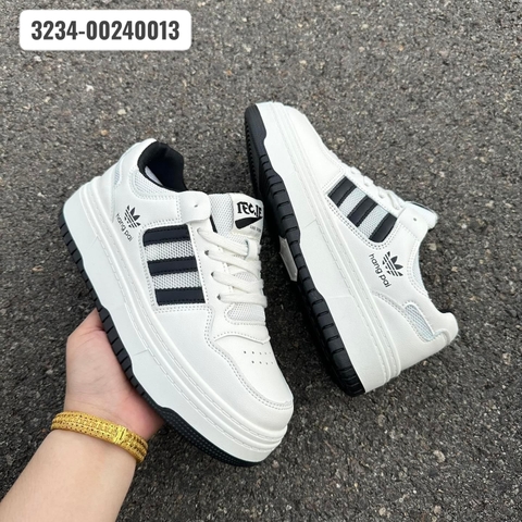 ເກີບຜູ້ຍິງ ADIDAS 40