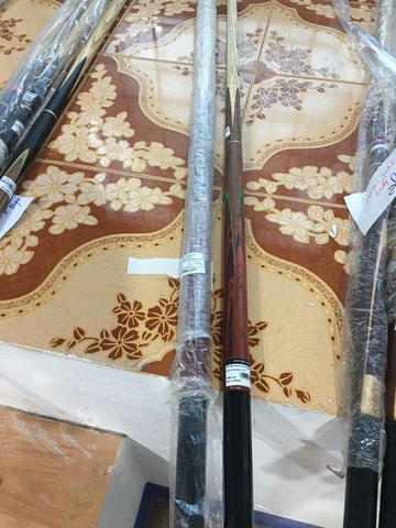 B10- ໄມ້ຕີສະນຸກເກີ ປາຍ2500B CR8