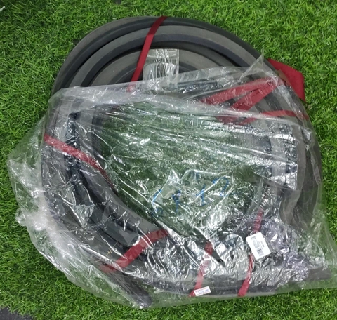 ຢາງໃສ່ຂອບໂຕະສະນຸກເກີ 6x12