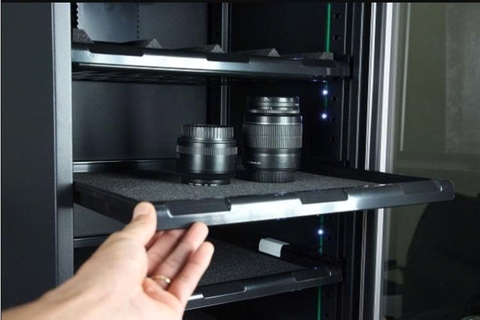 Cách Bảo Quản Ống Kính Để Tránh Nấm Mốc Hiệu Quả Trong Môi Trường Ẩm