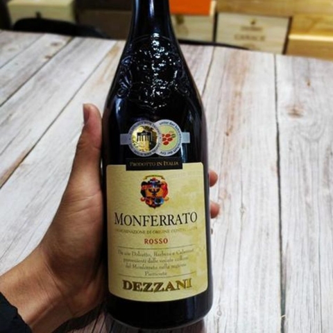 Rượu vang Monferrato Rosso