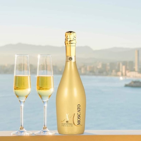 Rượu vang nổ Ý Moscato Cavantina
