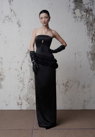 Holiday 25 - Moonlit Veils