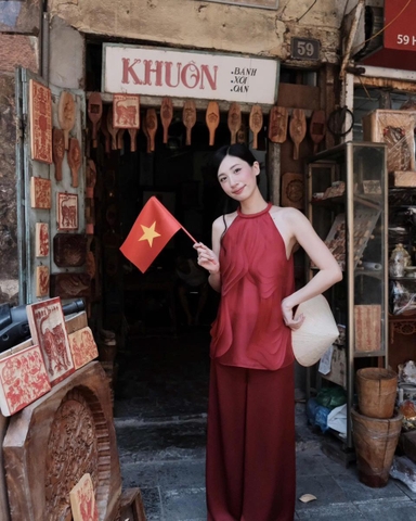 Áo Yếm Tử Vân Đỏ