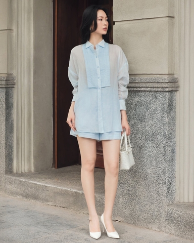 Oversize pleated linen shirt