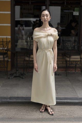 TWIST NECKLINE MAXI DRESS