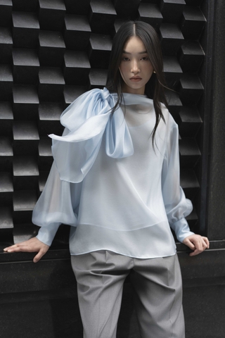 ORGANZA BOW TIE BLOUSE