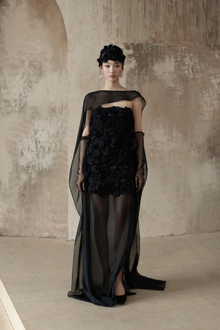 SCULPTED ORCHID APPLIQUÉ DRESS