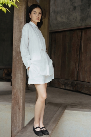 Pleated short pants phối Oversize pleated linen shirt