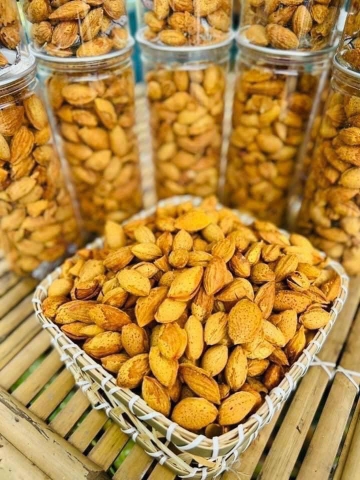 Hạnh nhân rang bơ