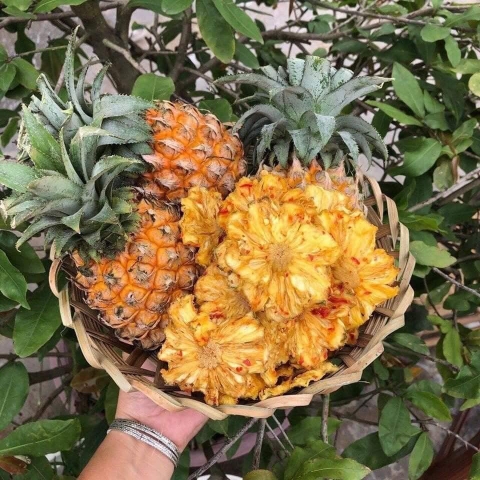 Thơm sấy muối ớt