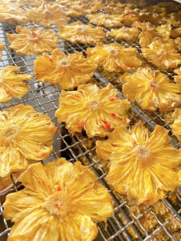 Thơm sấy muối ớt