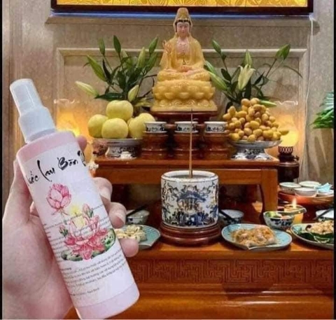 Nước lau bàn thờ