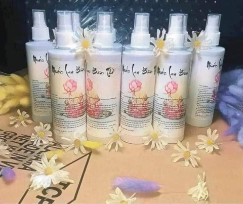 Nước lau bàn thờ