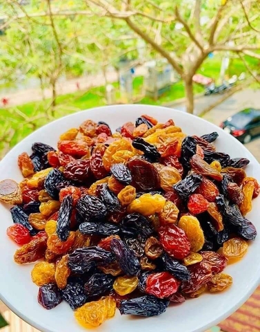Nho Raisin (hộp)