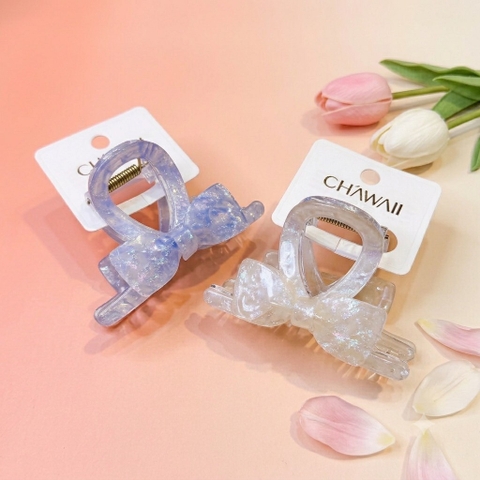 Kẹp càng cua nơ