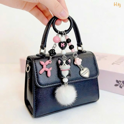 Móc khoá mèo đen cục bông