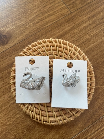 Cài áo thiên nga đính đá 059120