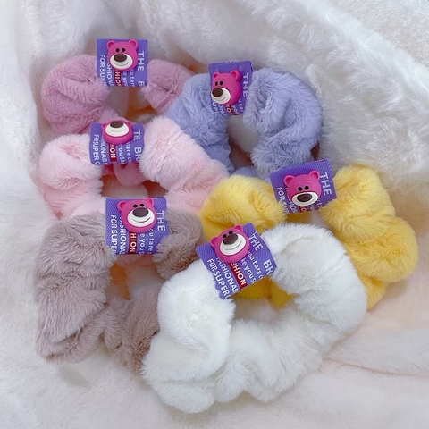 Cột tóc lông gắn charm