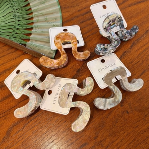 Kẹp càng cua chữ V 037VP