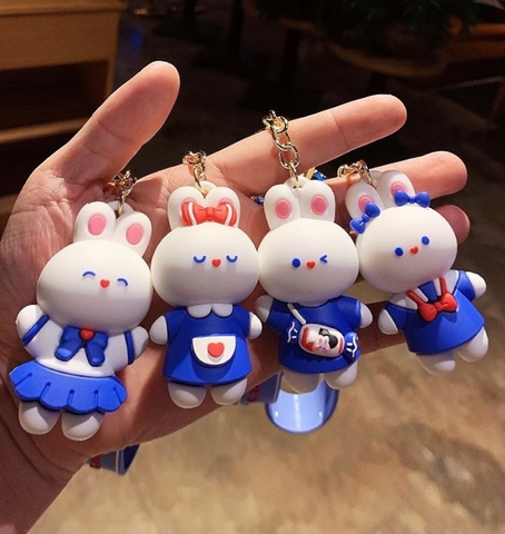 Móc khoá thỏ học sinh
