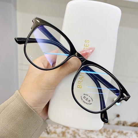 Kính giọt lệ DQ