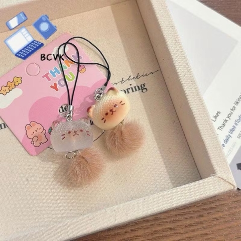 Dây treo điện thoại mèo cục bông