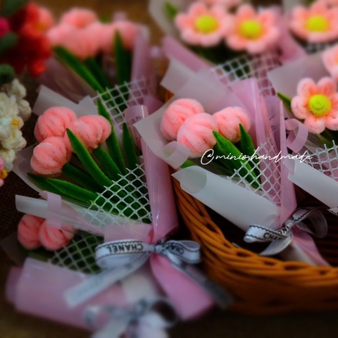 Bó hoa kẽm tulip mini