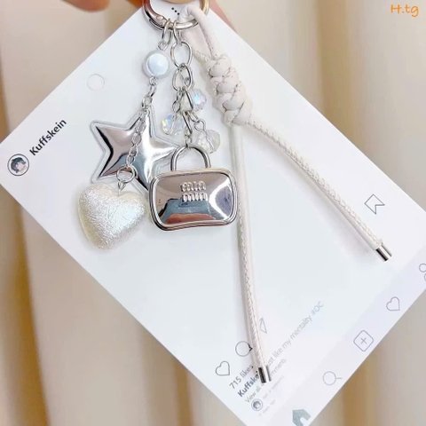 Móc khoá sao bạc túi minmin