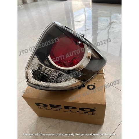 Đèn hậu Toyota Fortuner(11-15) DEPO choá đen