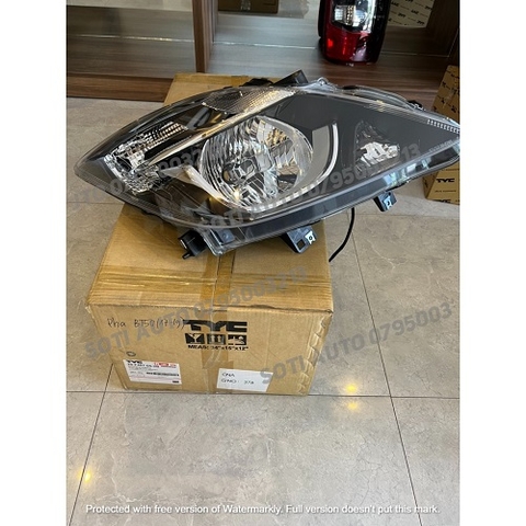 Đèn pha Mazda BT-50(17-19) mí đen
