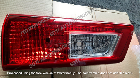 Đèn hậu mảnh trong Toyota Innova(16-18), hàng NHF