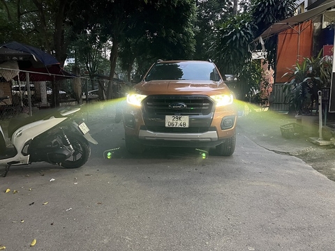 Độ đèn pha cos Ford Ranger Wildtrak