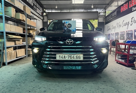 Độ bi gầm Toyota Avanza