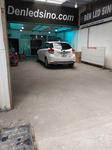 Độ bi pha cos và độ bi gầm Toyota Yaris