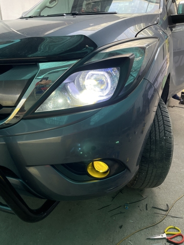 Độ bi pha cos và độ bi gầm Mazda BT50