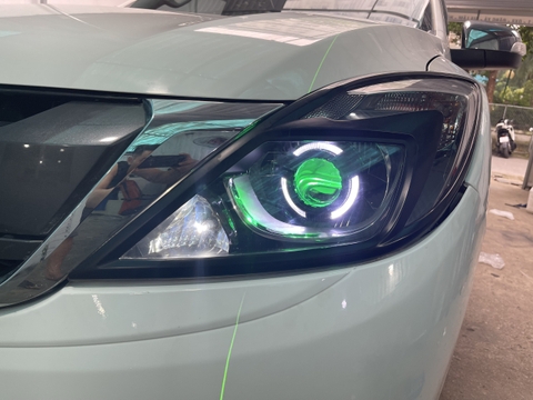 Độ bi pha cos Mazda BT-50