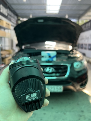 ĐỘ BI GẦM HYUNDAI SANTAFE BI 2.0
